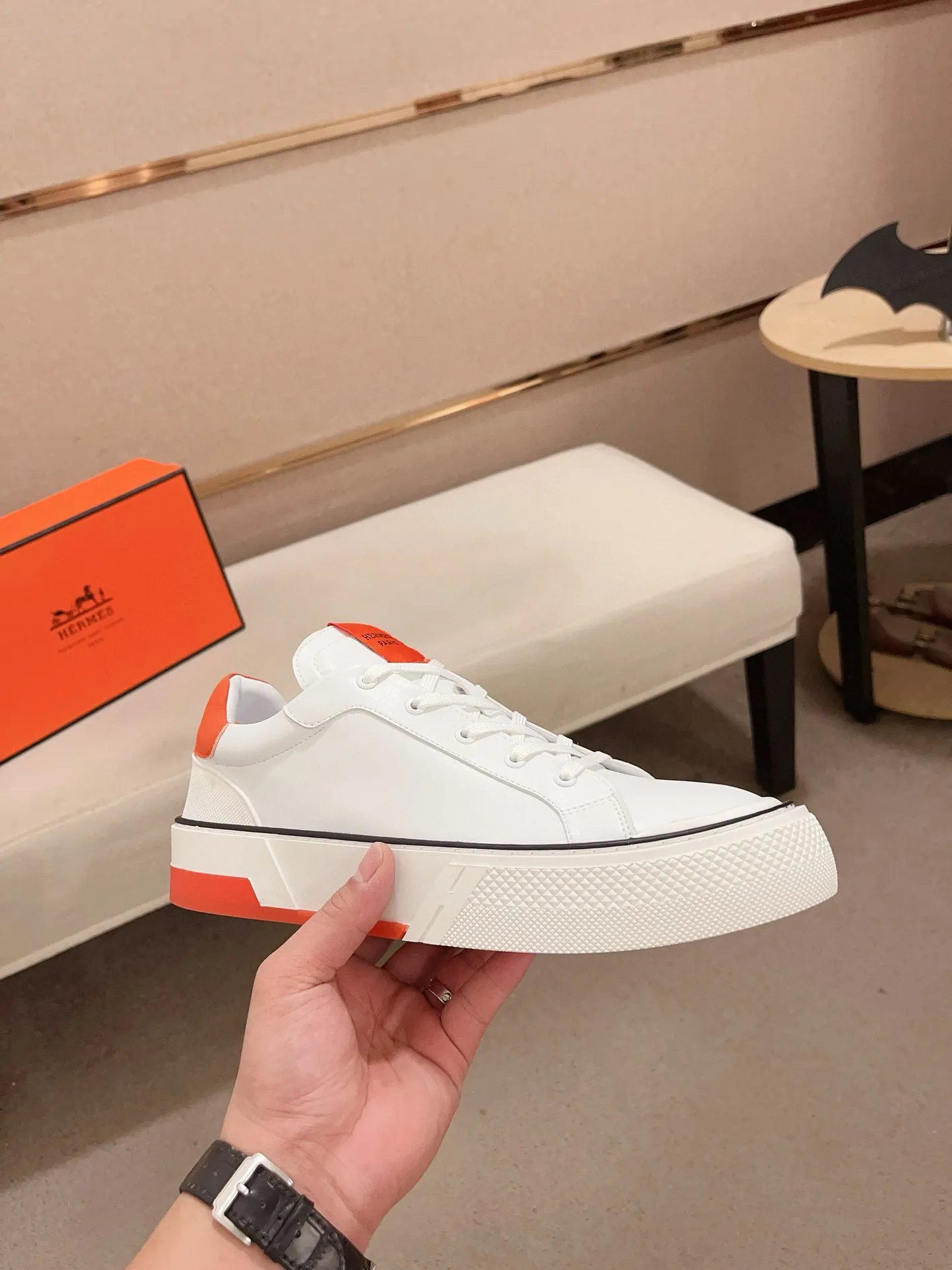Men's clothing and shoes💰: 440💰《HERMES》【Classic Original Version】Hermès; Top 🔝 Purchasing Agency 🔍🔍Latest 🇺🇸Sold simultaneously at counters, original imported from Italy ▲▲Cow leather▲ ▲Exquisite workmanship (Italian 🇮🇹imported water-dyed 🐂cowhide lining) sole: original sole provided by the original factory, ⚠️exclusive double-layer activity·TPR·rubber·combined molded outsole; Code number: 38-46